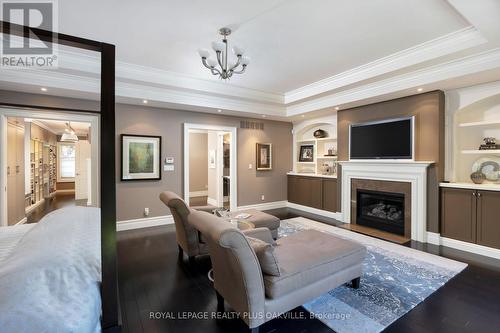 3020 First Street, Burlington (Roseland), ON - Indoor Photo Showing Living Room With Fireplace