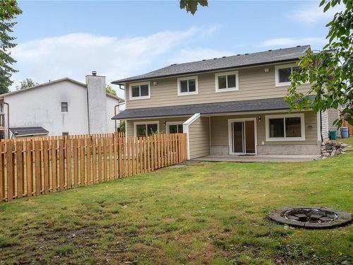 1188 Stuart Pl, Ladysmith, BC - Outdoor