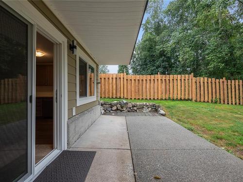 1188 Stuart Pl, Ladysmith, BC - Outdoor With Exterior