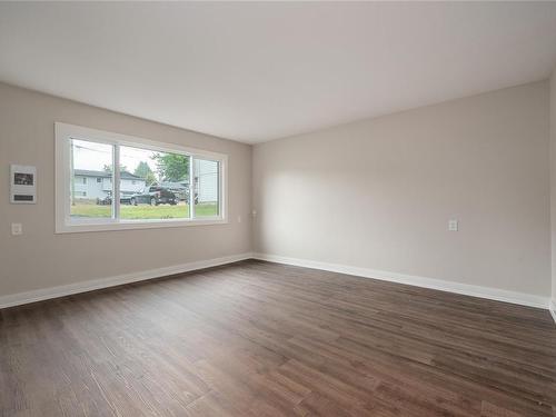 1188 Stuart Pl, Ladysmith, BC - Indoor Photo Showing Other Room