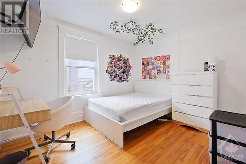 177 Glen Avenue, Ottawa, ON - Indoor Photo Showing Bedroom