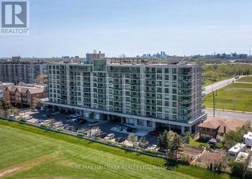 611 - 1030 Sheppard Avenue W, Toronto (Bathurst Manor), ON - Outdoor With View