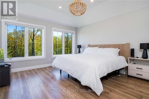 104 Black Willow Crescent, Blue Mountains, ON - Indoor Photo Showing Bedroom