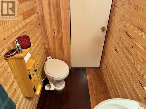 462 Green Avenue, Regina Beach, SK - Indoor Photo Showing Bathroom