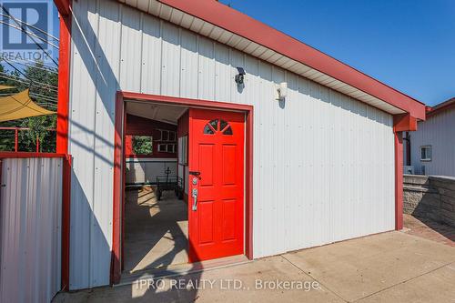 1027 Niagara Stone Road, Niagara-On-The-Lake, ON - Outdoor With Exterior