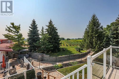 1027 Niagara Stone Road, Niagara-On-The-Lake, ON - Outdoor