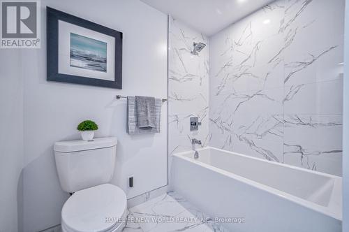 3905 - 18 Water Walk Drive, Markham (Unionville), ON - Indoor Photo Showing Bathroom