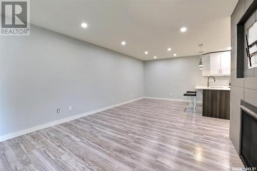 218 160 Gore Place, Regina, SK - Indoor