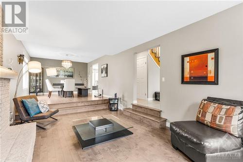 Open concept living and dining room - 3330 August Street, Ottawa, ON - Indoor Photo Showing Living Room