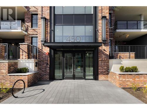 450 Groves Avenue Unit# 601, Kelowna, BC - Outdoor With Facade