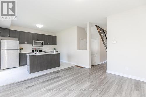 7 Sandhill Crane Drive, Wasaga Beach, ON - Indoor Photo Showing Kitchen