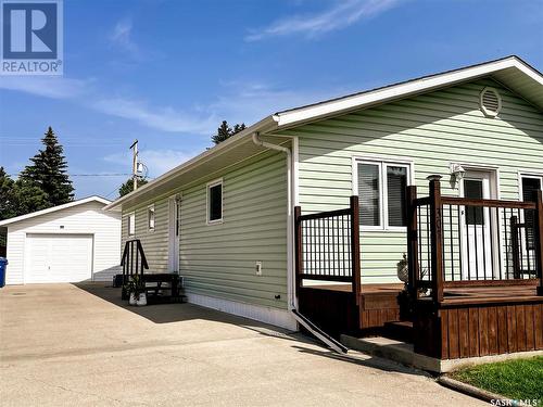 307 6Th Avenue E, Nipawin, SK - Outdoor With Exterior