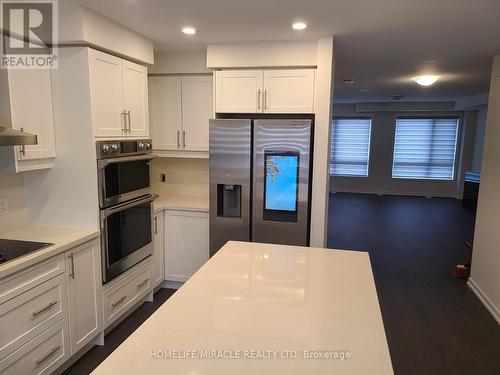 Rd N - 246 Townline, Oshawa, ON - Indoor Photo Showing Kitchen