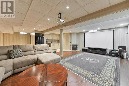 33 Ramsgate Court, Markham, ON - Indoor