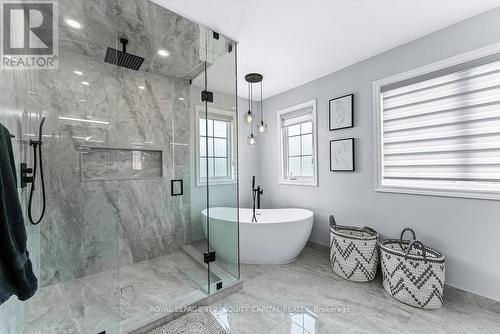 88 River Ridge Boulevard, Aurora (Bayview Northeast), ON - Indoor Photo Showing Bathroom