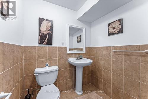 88 River Ridge Boulevard, Aurora (Bayview Northeast), ON - Indoor Photo Showing Bathroom