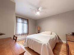 Master bedroom - 