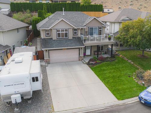 1037 Raven Cres, Kamloops, BC - Outdoor With Facade