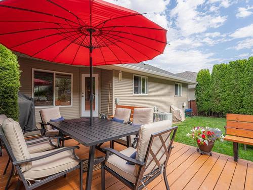 1037 Raven Cres, Kamloops, BC - Outdoor With Deck Patio Veranda With Exterior