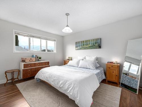 1240 Semlin Drive, Ashcroft, BC - Indoor Photo Showing Bedroom