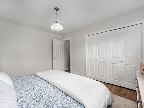 1240 Semlin Drive, Ashcroft, BC - Indoor Photo Showing Bedroom