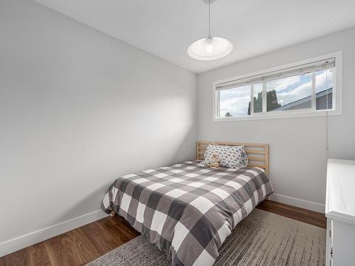 1240 Semlin Drive, Ashcroft, BC - Indoor Photo Showing Bedroom