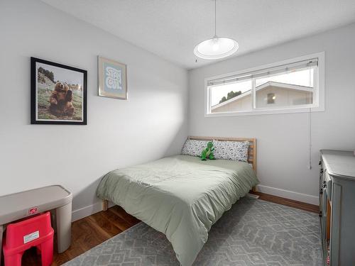 1240 Semlin Drive, Ashcroft, BC - Indoor Photo Showing Bedroom