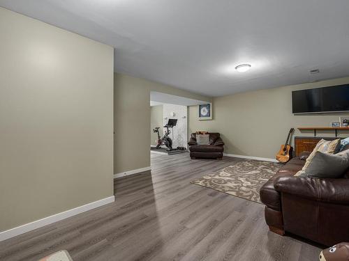 1240 Semlin Drive, Ashcroft, BC - Indoor