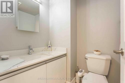 1008 - 4727 Sheppard Avenue, Toronto (Agincourt South-Malvern West), ON - Indoor Photo Showing Bathroom