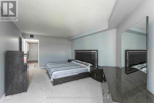 1008 - 4727 Sheppard Avenue, Toronto (Agincourt South-Malvern West), ON - Indoor Photo Showing Bedroom