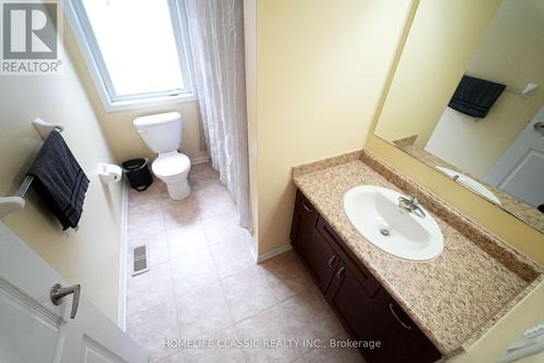 141 Willet Terrace, Milton (Harrison), ON - Indoor Photo Showing Bathroom