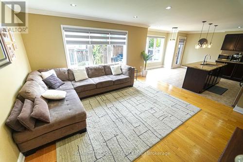 141 Willet Terrace, Milton (Harrison), ON - Indoor Photo Showing Living Room