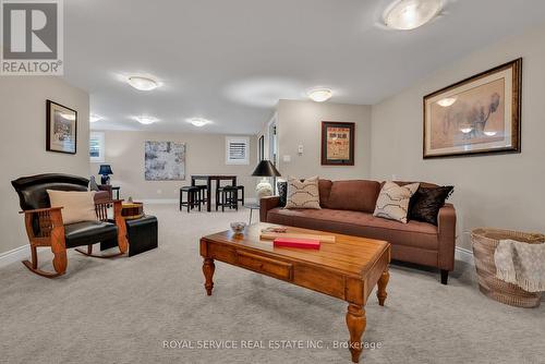 179 Ontario Street, Brighton, ON - Indoor Photo Showing Living Room