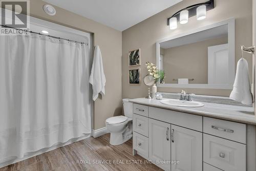 179 Ontario Street, Brighton, ON - Indoor Photo Showing Bathroom