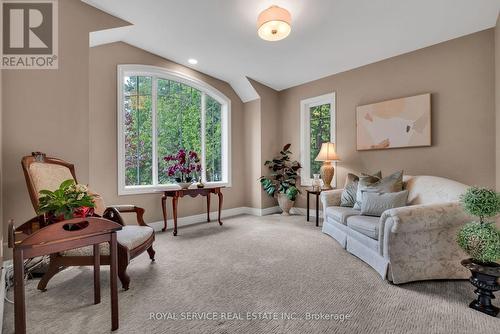 179 Ontario Street, Brighton, ON - Indoor Photo Showing Living Room