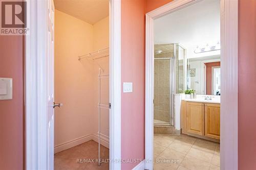 1312 - 15 Greenview Avenue, Toronto, ON - Indoor Photo Showing Bathroom