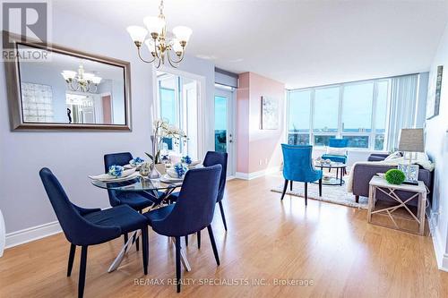 1312 - 15 Greenview Avenue, Toronto, ON - Indoor Photo Showing Dining Room