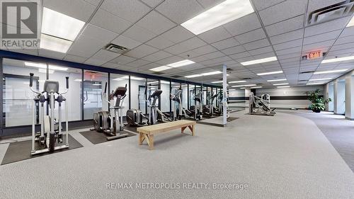 1002 - 7 Carlton Street, Toronto, ON - Indoor Photo Showing Gym Room