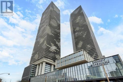 2608 - 55 Cooper Street, Toronto (Waterfront Communities), ON - Outdoor With Facade