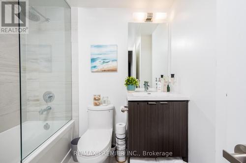 2608 - 55 Cooper Street, Toronto (Waterfront Communities), ON - Indoor Photo Showing Bathroom