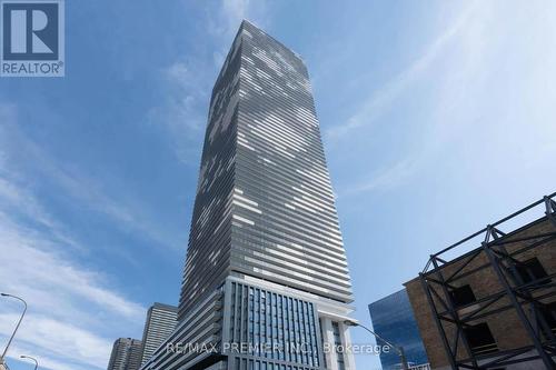 2608 - 55 Cooper Street, Toronto (Waterfront Communities), ON - Outdoor With Facade