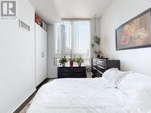 517 - 3391 Bloor Street W, Toronto (Islington-City Centre West), ON - Indoor Photo Showing Bedroom