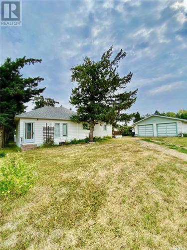 621 Herbert Street, Brownlee, SK - Outdoor