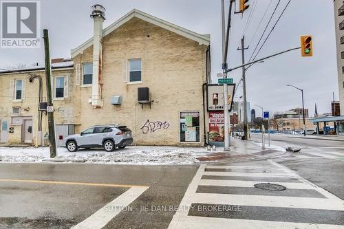 471 Dundas Street, London, ON 