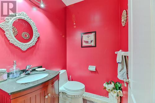 1638 Barbertown Road, Mississauga (East Credit), ON - Indoor Photo Showing Bathroom