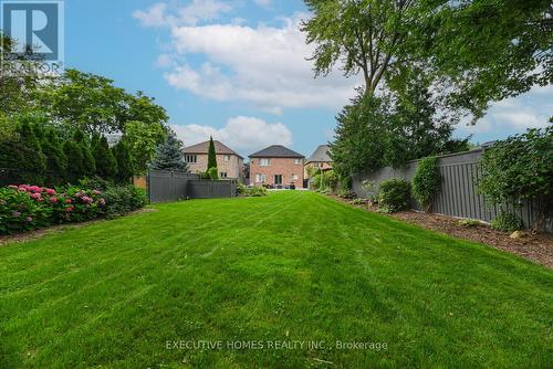 1638 Barbertown Road, Mississauga, ON - Outdoor