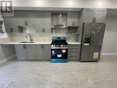 Main - 14 Glenridge Road, Brampton, ON - Indoor Photo Showing Kitchen With Double Sink