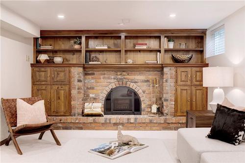 306 Oakwood Court, Burlington, ON - Indoor Photo Showing Living Room With Fireplace