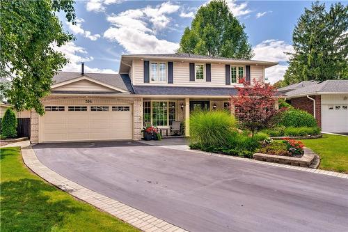 306 Oakwood Court, Burlington, ON - Outdoor With Facade