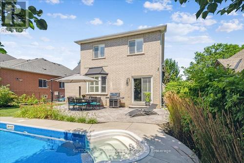 17 Winegarden Trail, Hamilton (Dundas), ON - Outdoor With In Ground Pool